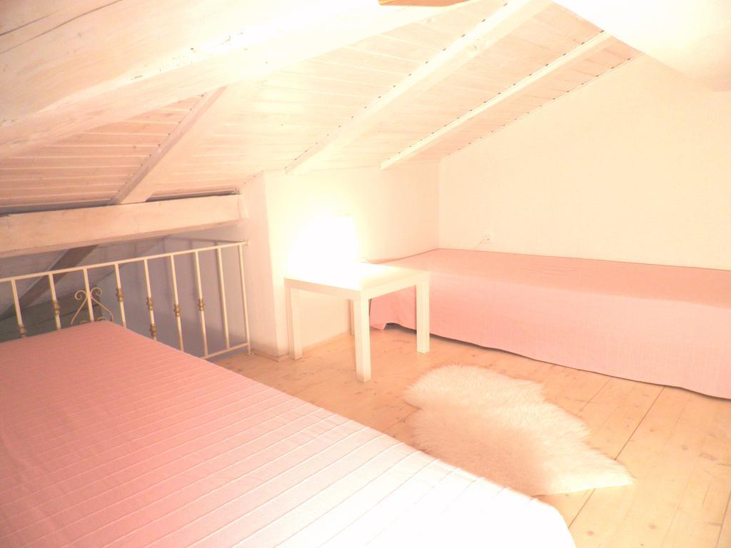 Ferienwohnung Studio Sijara Motovun Zimmer foto