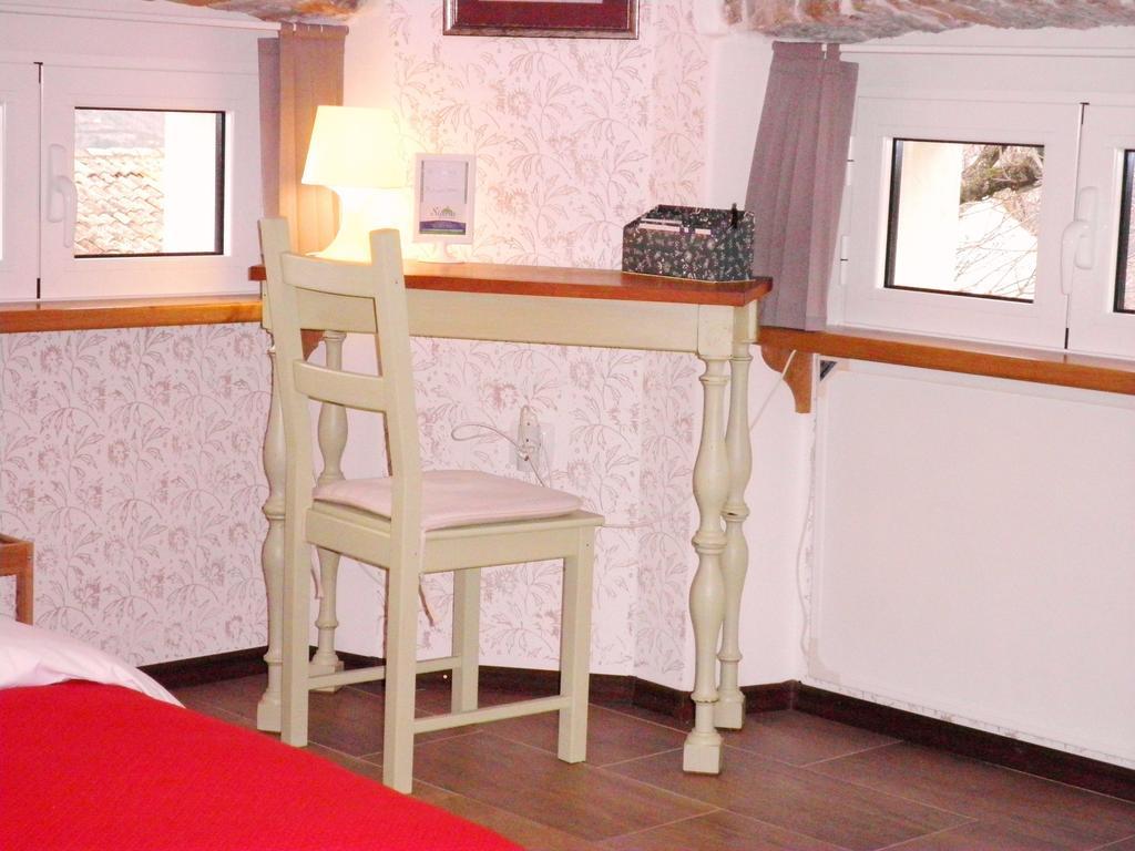 Ferienwohnung Studio Sijara Motovun Zimmer foto